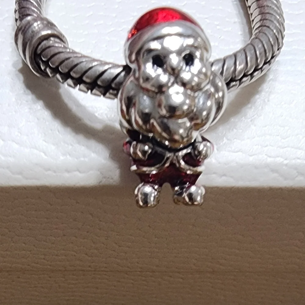 Pandora Playful Santa Charm